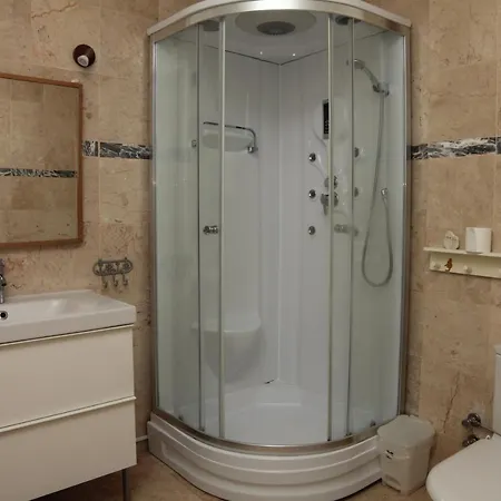 Guzel Elma Villa Kas